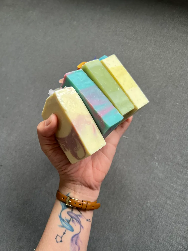 Spring Bloom Soap Bundle — 4 Soaps + Soap Saver 2